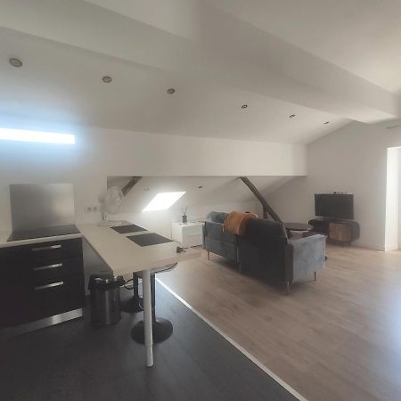 Апартаменты Beau T2 Sur Le Vieux Port, Centre De Bastia Бастия Экстерьер фото